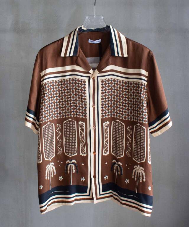 CMMN SWDN Short sleeve camp collar shirt in a relaxed fit  - Mens