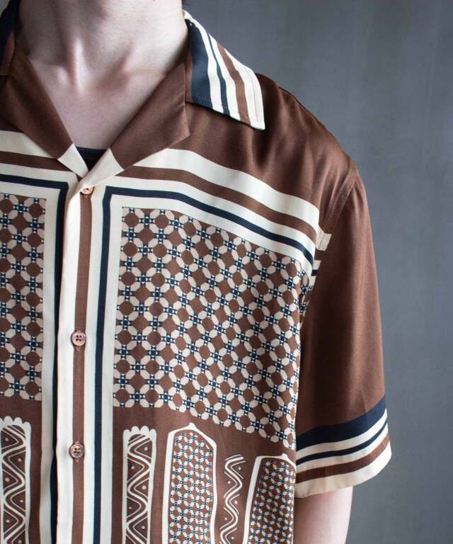 CMMN SWDN Short sleeve camp collar shirt in a relaxed fit - Mens