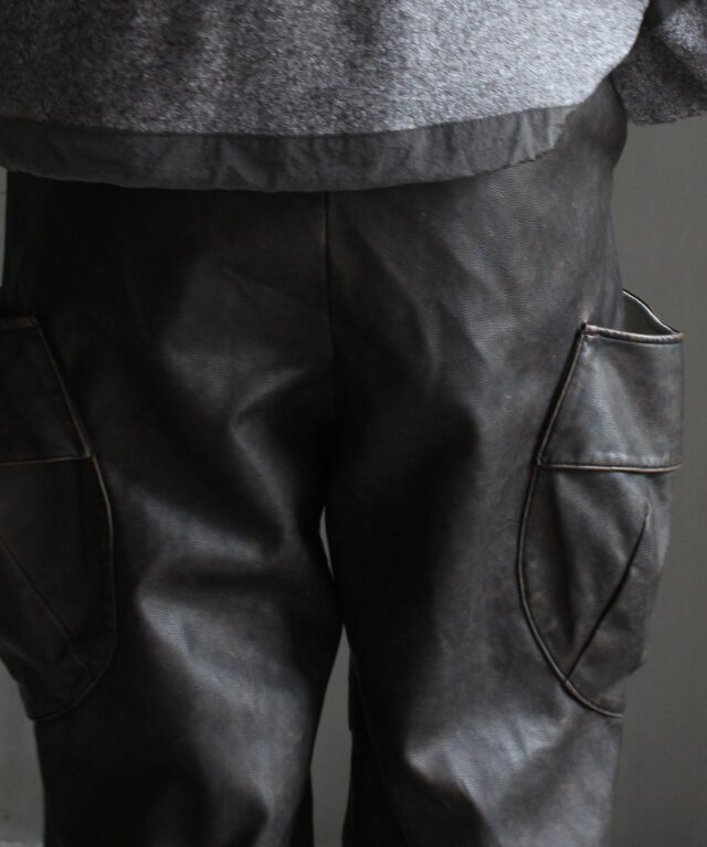 SHINYAKOZUKA MOONED DELIVERY MAN(ISSUE#7) VINTAGE BLACK - | rroomm