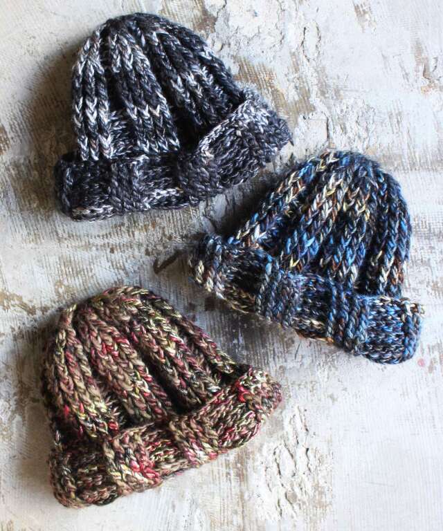 reverve RV25W010 HANDMADE KNIT CAP  -