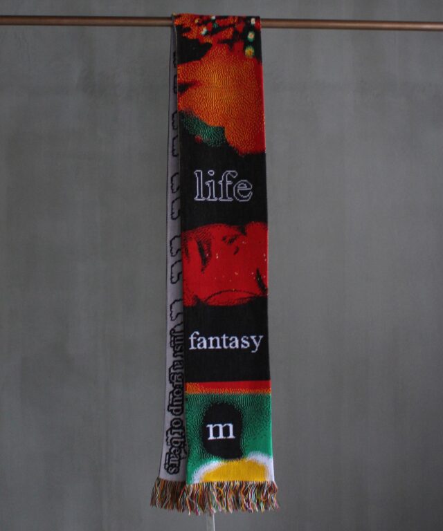 MONTMARTRE NEW YORK Shirokuma sanScarf