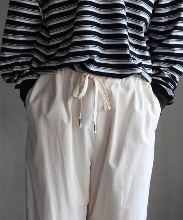 POLYPLOID OVER PANTS A OFF WHITE - | rroomm onlinestore（ルーム