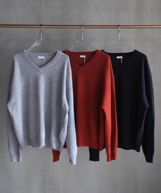 crepuscule V Neck P/O  -