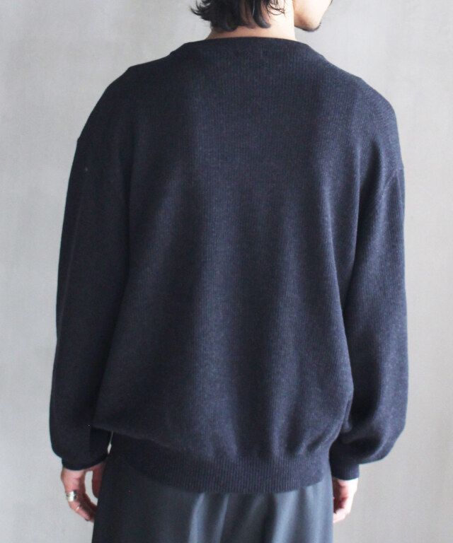 crepuscule V Neck P/O - | rroomm onlinestore（ルーム オンライン