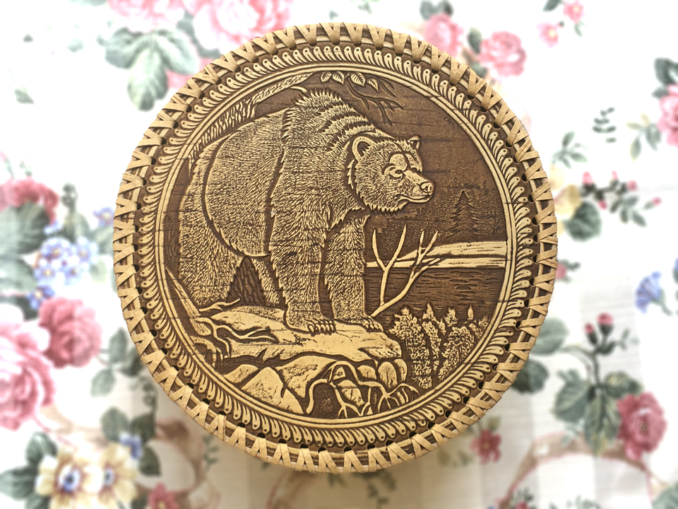 クマの大きなラウンドボックス☆白樺細工ベレスタ★ロシア雑貨
