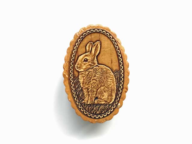 おすましウサギ☆白樺細工ベレスタ_ミニケースOVAL★ロシア雑貨