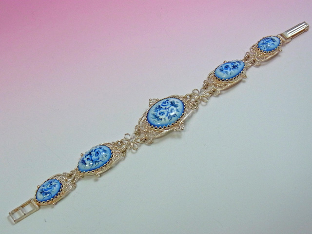 フィニフチブレスレット