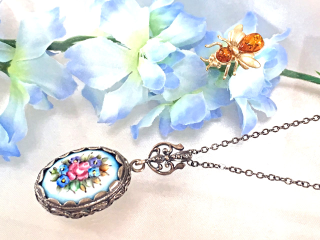 フィニフチペンダント