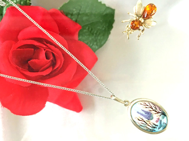 グジェリペンダント