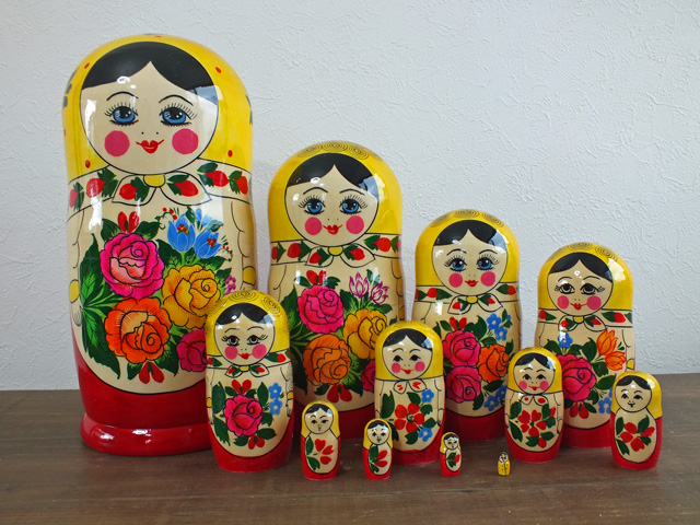 ロシヤーノチカ☆セミョーノフ☆大きなマトリョーシカ12ピース☆ロシア雑貨