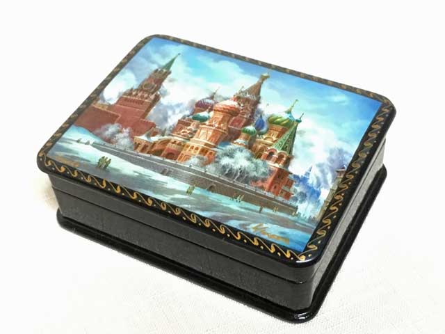 ラッカーボックス