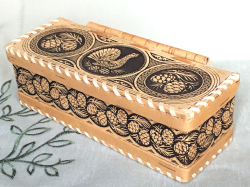 針葉樹と鳥☆ベレスタ_ヒンジタイプのレクタングルボックス☆白樺細工