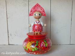 ロシア人形のオルゴール（ピンク）☆カチューシャ★ロシア雑貨
