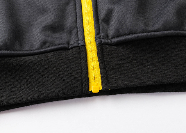 ハイランダーズ 2025 FULL ZIP フーディー