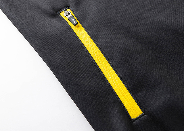 ハイランダーズ 2025 FULL ZIP フーディー