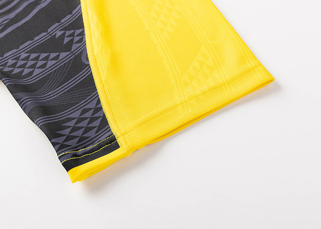 ハリケーンズ 2025 ホームジャージ