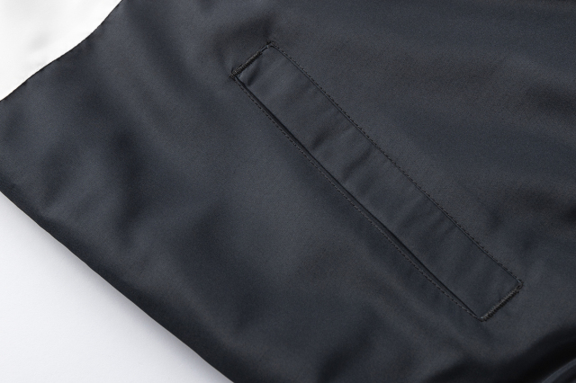 クルセーダース 2026 1/2 ZIP ウィンドブレーカー