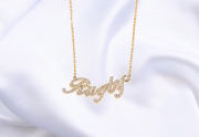 Cross your fingers RUGBY レター ネックレス