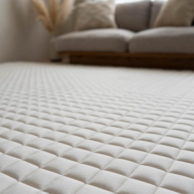 北欧風のふかふか厚めのキルトラグ 約 95x140 cm 1畳｜輸入絨毯専門店