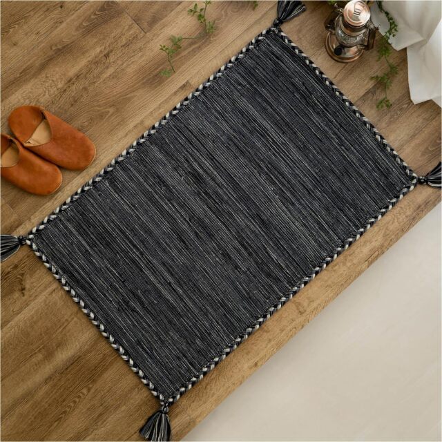 インド綿を使ったエスニック調の手織り玄関マット 約 70×120 cm｜輸入
