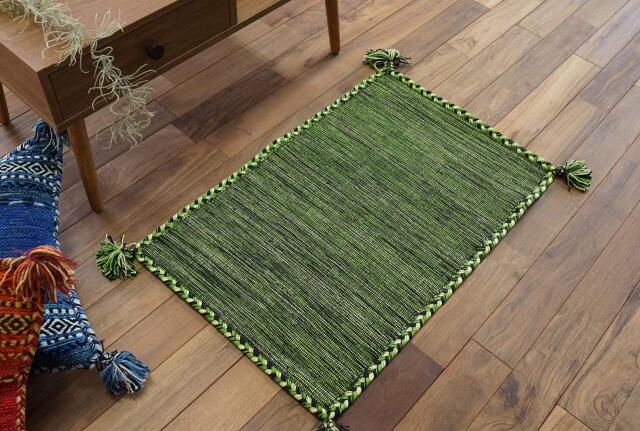 インド綿を使ったエスニック調の手織り玄関マット 約 70×120 cm|輸入絨毯専門店 ラグカーペットストアー 【公式】サヤンサヤン インド綿を使ったエスニック調の手織り玄関マット 約 70×120 cm|輸入絨毯専門店 ラグカーペットストアー 【公式】サヤンサヤン