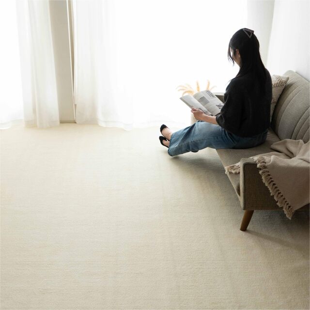 優しい雰囲気で日常使いしやすい国産カーペット 約 176x261 cm｜輸入