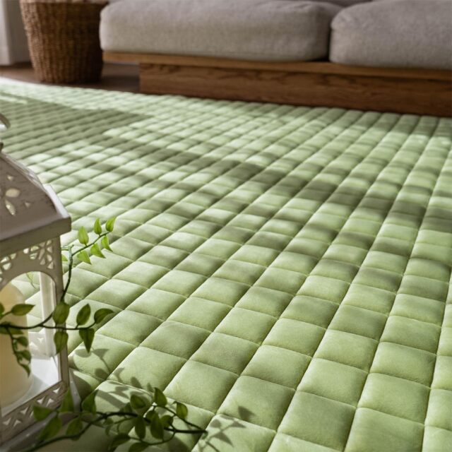 北欧風のふかふか厚めのキルトラグ 約 190x240 cm 3畳｜輸入絨毯専門店