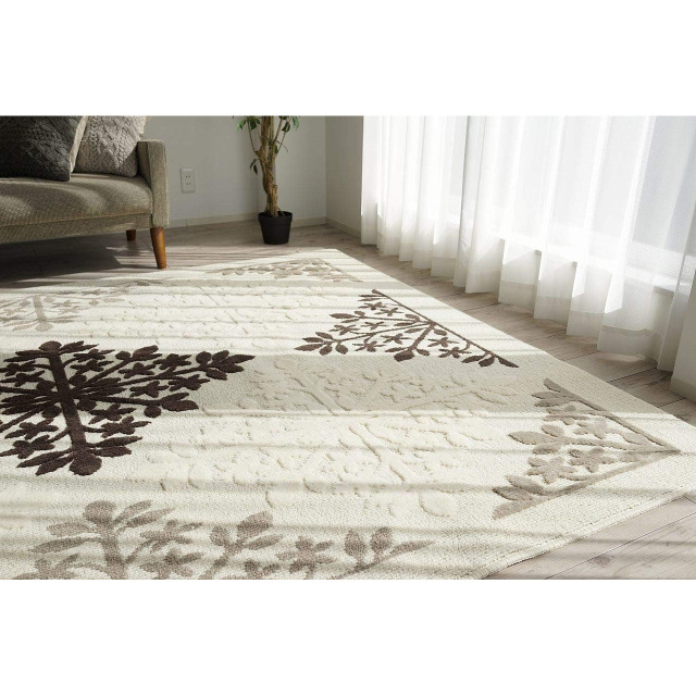 リーフ柄が可愛い日本製の洗える・抗菌・防ダニ・カーペット 約 190