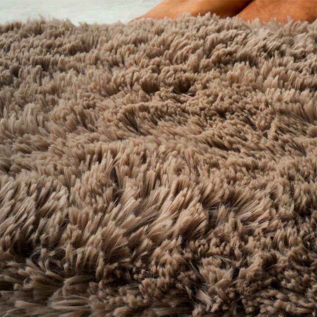 ふわさら35mmロングシャギーのラグマット 約 190x240 cm 3畳｜輸入絨毯