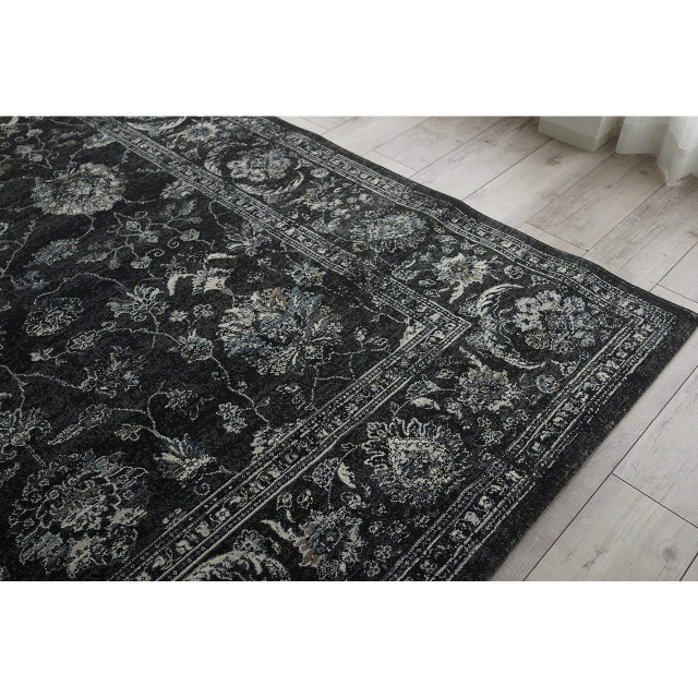 豪華なオーナメント柄、ベルギー製の高密度ウィルトン織りラグ