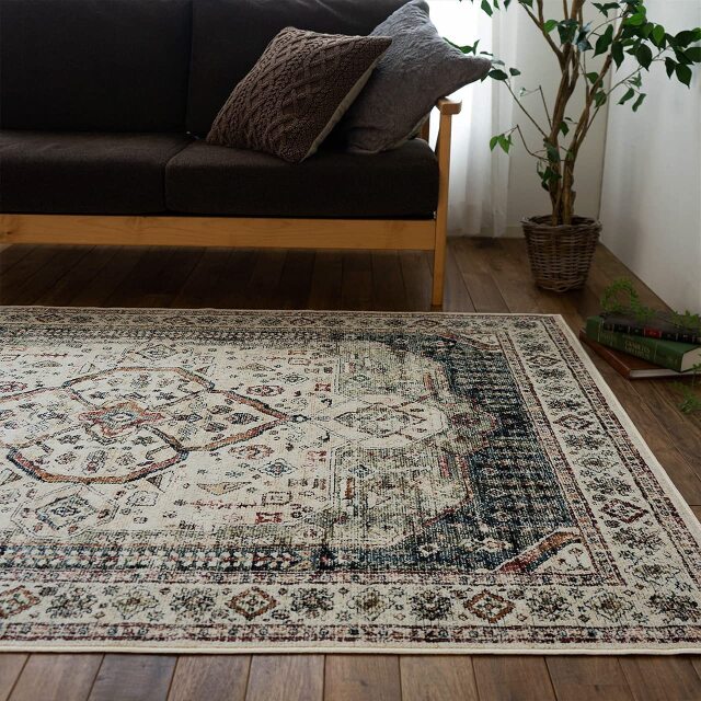 サヤンサヤン ペルシャ柄 ラグマット カーペット ロイヤルパレス14155 約 135×195cm 1.5畳 長方形 ベージュ グリーン 床暖房  ホットカーペットカバー対応 モケット織