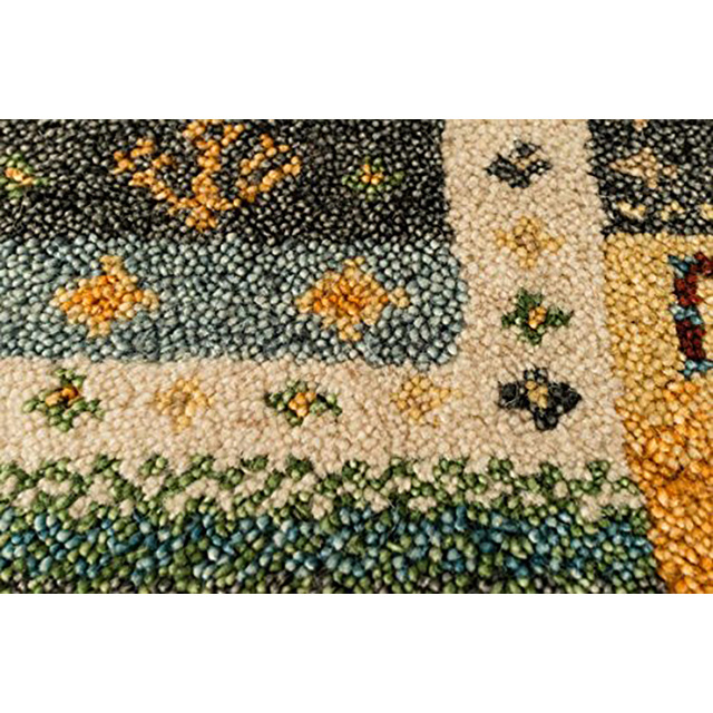 手織りの素朴な味わいが魅力、ギャベの玄関マット 約50x80 cm