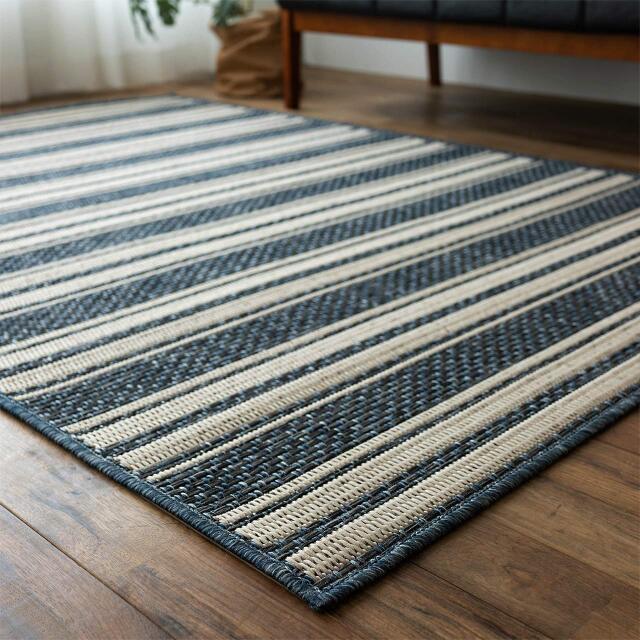 シンプルなボーダー柄の平織りラグ スエズ 193×200 cm 2畳｜輸入絨毯