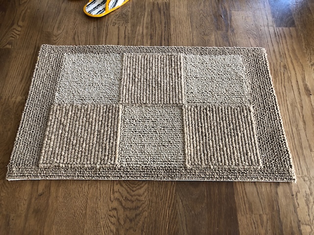 ２色の麻のバスマット　2織の麻と2触の麻　約45×75ｃｍ  ピオ