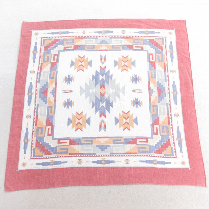中古 バンダナ 80年代 80s ネイティブ柄 ラグ柄 USA製 エンジ 25may12