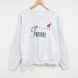 XL★古着 ヘインズ Hanes 長袖 スウェット メンズ 00年代 00s MLB クリーブランドインディアンズ 刺繍 大きいサイズ クルーネック 薄グレー 霜降り メジャーリーグ ベースボール 野球 24dec07 中古 スエット トレーナー トップス