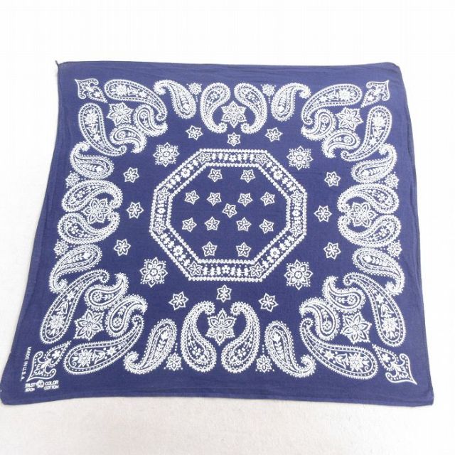 中古 ビンテージ バンダナ 70年代 70s ゾウマーク 花柄 ペイズリー柄 コットン USA製 紺 ネイビー 25mar06