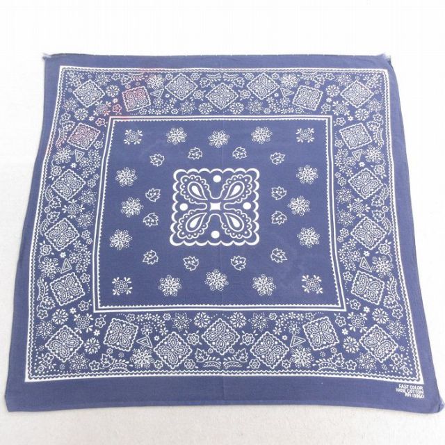 中古 ビンテージ バンダナ 70年代 70s 花柄 クッキー柄 コットン 紺 ネイビー 25may10