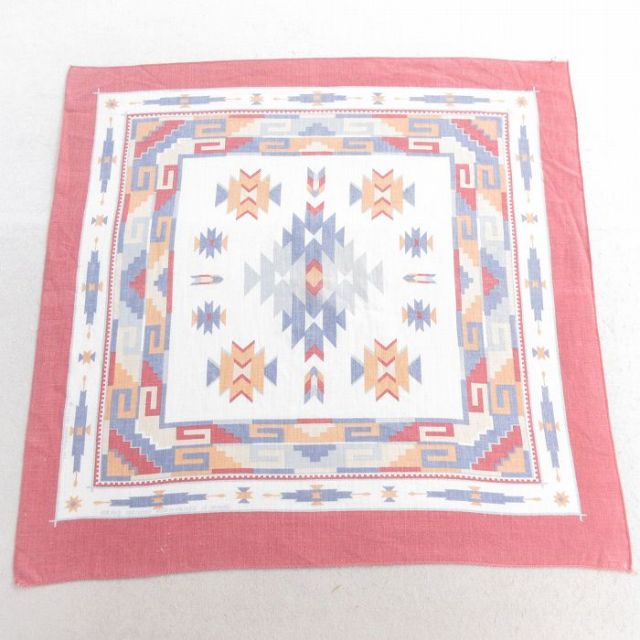 中古 バンダナ 80年代 80s ネイティブ柄 ラグ柄 USA製 エンジ 25may12
