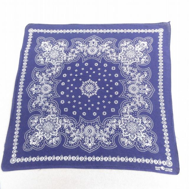 中古 ビンテージ バンダナ 70年代 70s ゾウマーク 花柄 ペイズリー柄 コットン 紺 ネイビー 25jun27