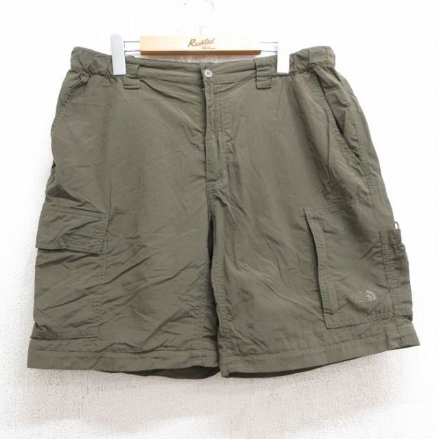 W36★古着 ノースフェイス THE NORTH FACE ショート ナイロン カーゴ パンツ ショーツ メンズ ワンポイントロゴ 濃緑 グリーン 25jul30 中古 ボトムス 短パン ショーパン