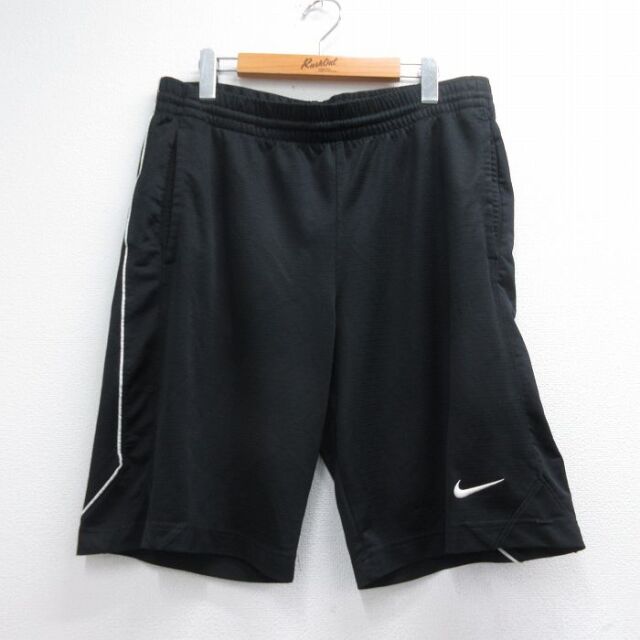 ナイキ ショートパンツ ワンポイントロゴ ブラック 実寸W34 | 古着