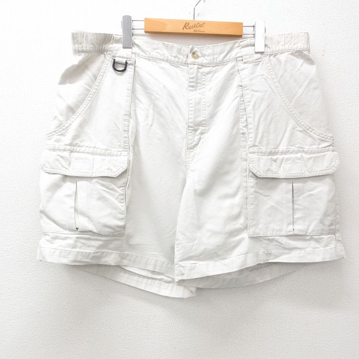 W40★古着 コロンビア COLUMBIA ショート ブッシュ パンツ ショーツ メンズ 大きいサイズ 薄ベージュ カーキ 【spe】 25apr26 中古 ボトムス 短パン ショーパン