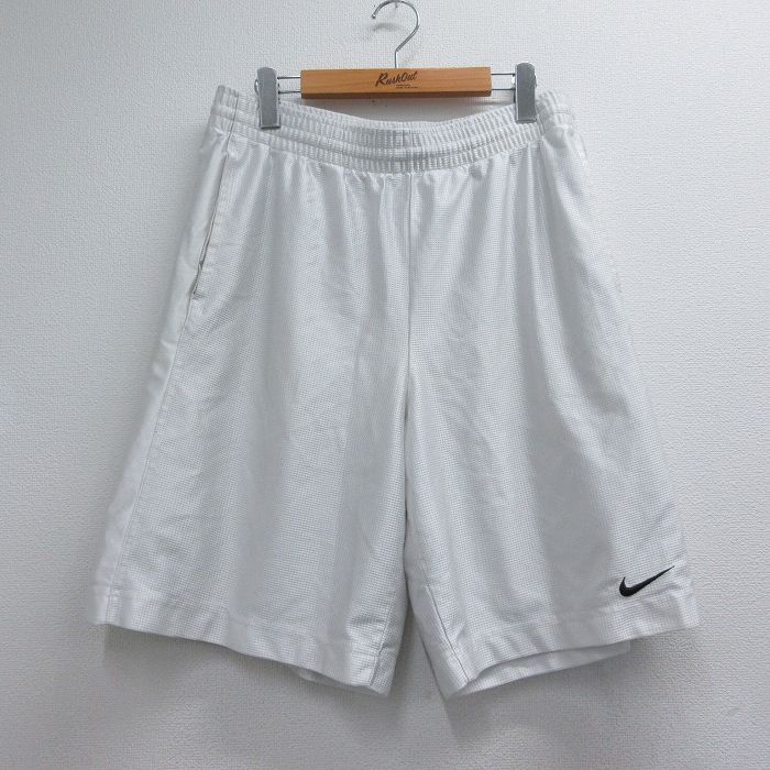 ナイキ ショートパンツ ワンポイントロゴ ホワイト 実寸W33 | 古着