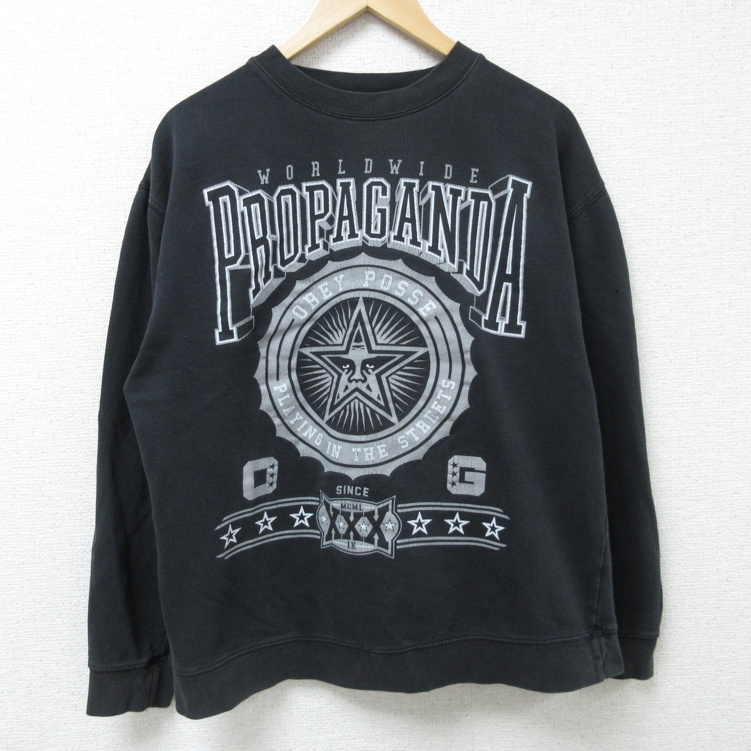 L★古着 オベイ OBEY 長袖 スウェット メンズ クルーネック 黒 ブラック 25mar03 中古 スエット トレーナー トップス