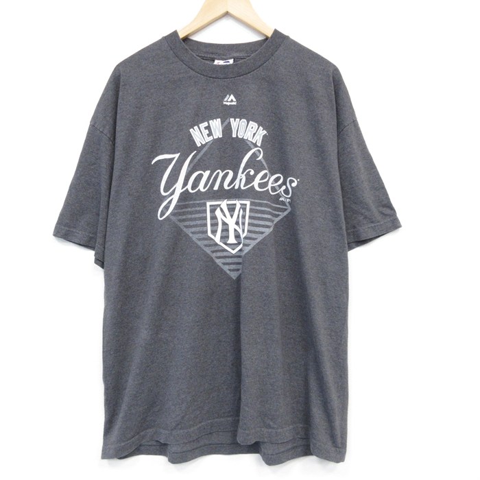 【50%OFF】XL★古着 マジェスティック 半袖 Tシャツ メンズ MLB ニューヨークヤンキース 大きいサイズ クルーネック 濃グレー 霜降り メジャーリーグ ベースボール 野球 25jul31 中古