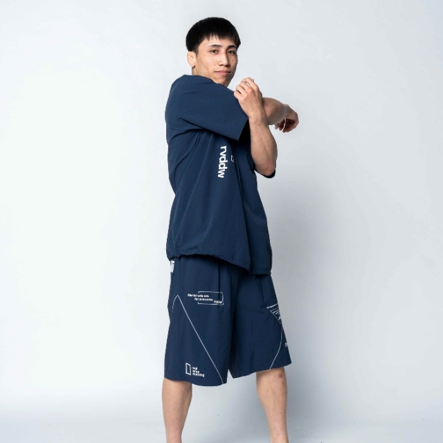 絶版　リバーサル rvddw 上下　ナイロンウェア　トレーニングウェア　Mサイズ reversal リバーサル ナイロンジャケット rvddw トラック