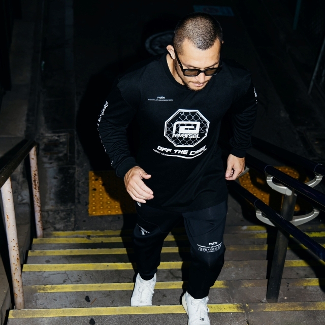 OFF_THE CAGE Reflective Long Sleeve Tee rvddw ONLINE STORE