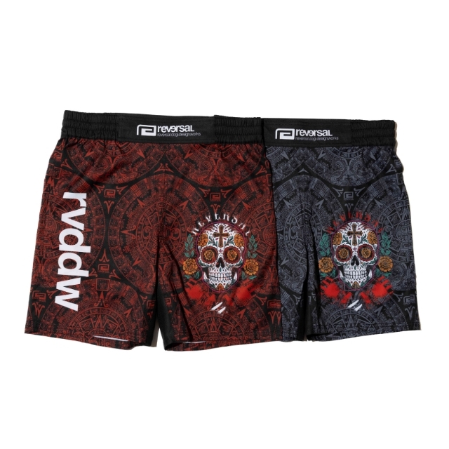 DIA DE MUERTOS FIGHT SHORTS（BASIC LENGTH / BACK POCKET)