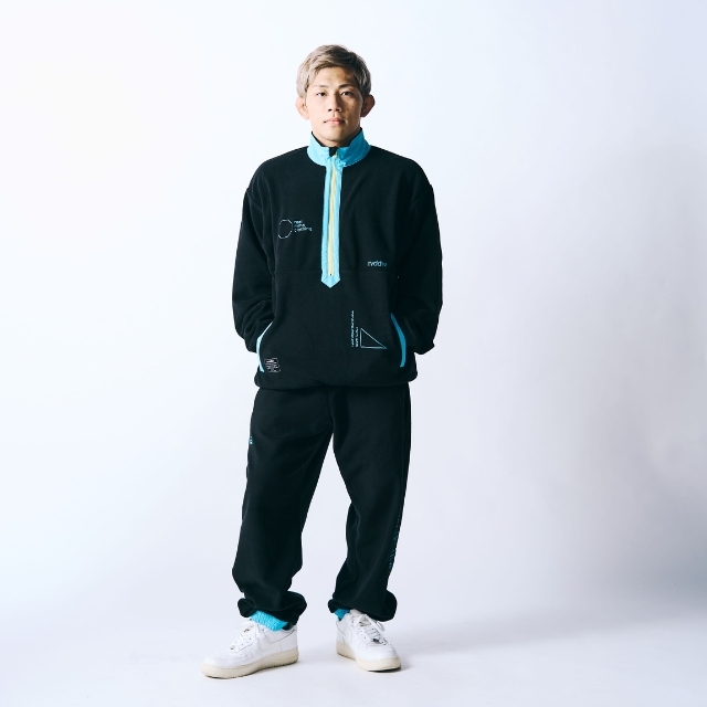 EMBROIDERY HALF ZIP COLOR FLEECE JACKET rvddw ONLINE STORE
